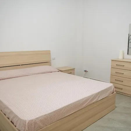 Apartment Ruhiges Und Karpen & Golem Bago