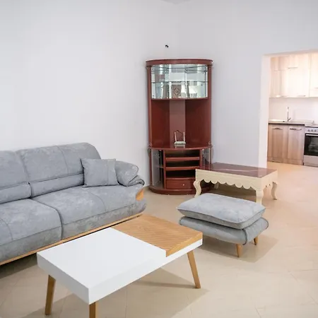 Apartment Ruhiges Und Karpen & Golem